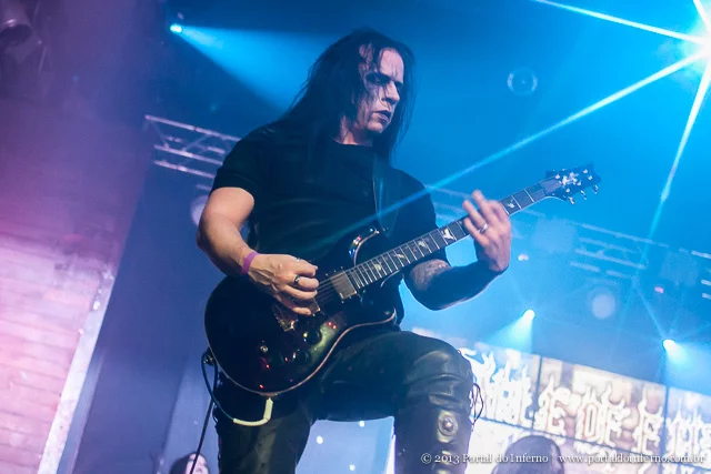 Paul Allender não é mais guitarrista do Cradle of Filth (foto: Henrique Pimentel)
