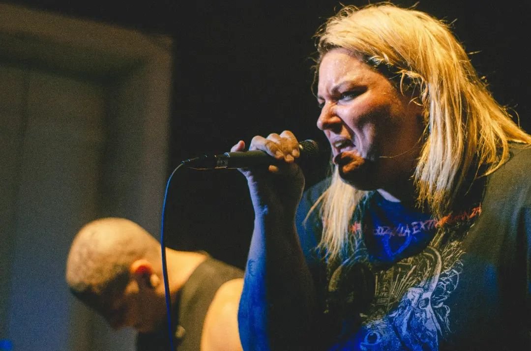 DAIMONOS: agenda aberta para shows