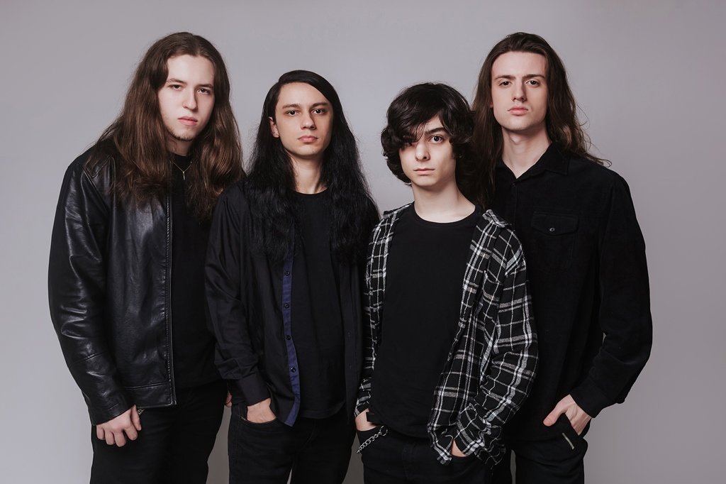 Thinking Head lança o EP ao vivo “Leaving From Our Roots (Live Studio Session)”