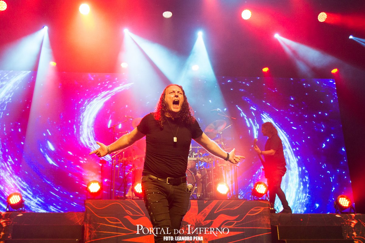 Angra em apresentação da “Temple of Shadows 20th Anniversary Tour – Interlude” em São Paulo (dez/2024)