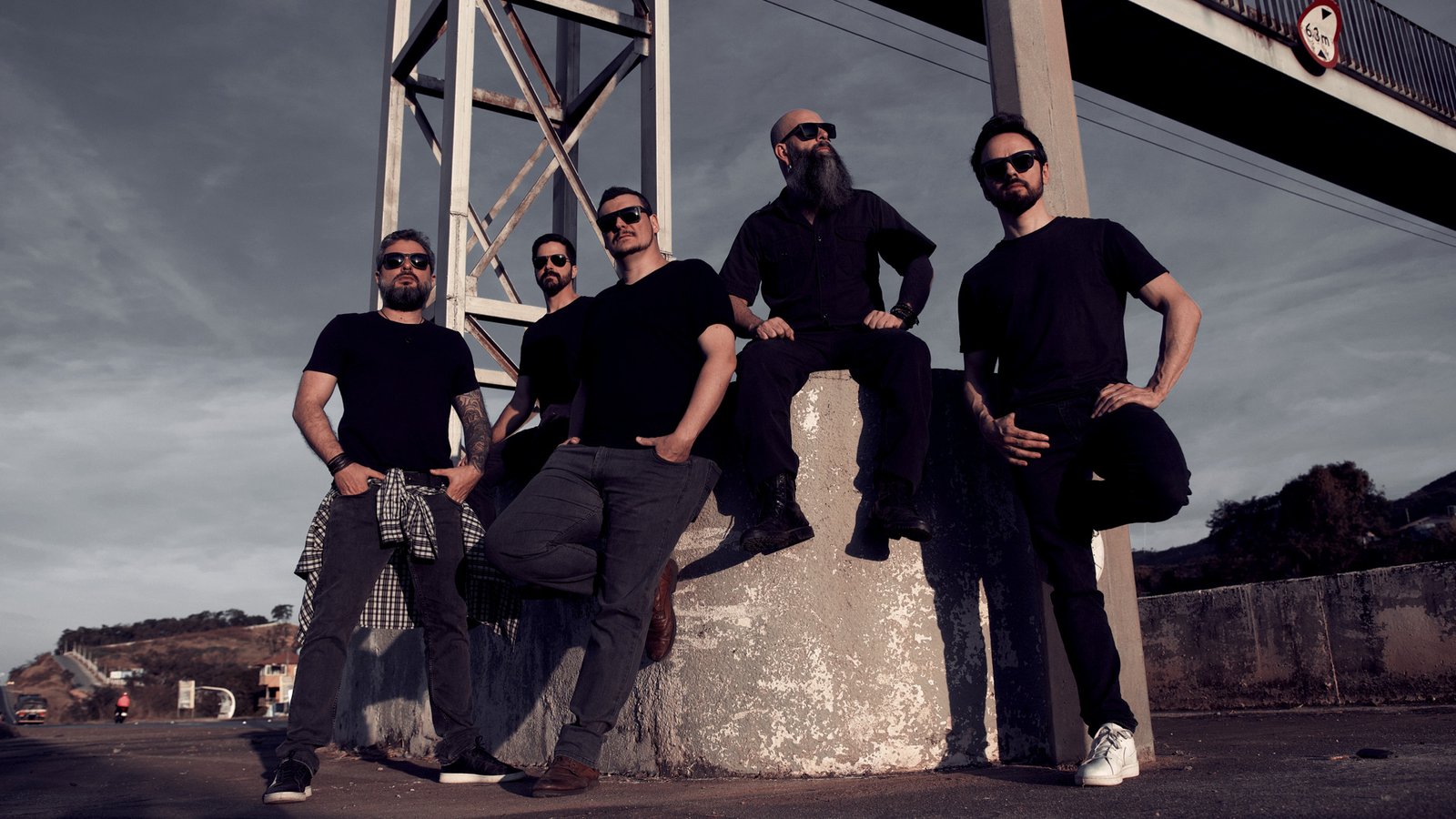 Stout Inc. apresenta o novo álbum, ‘Rede Social’