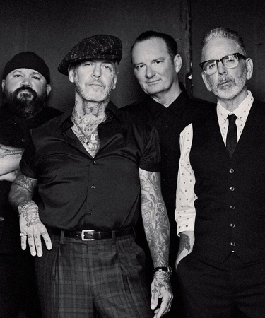 Social Distortion