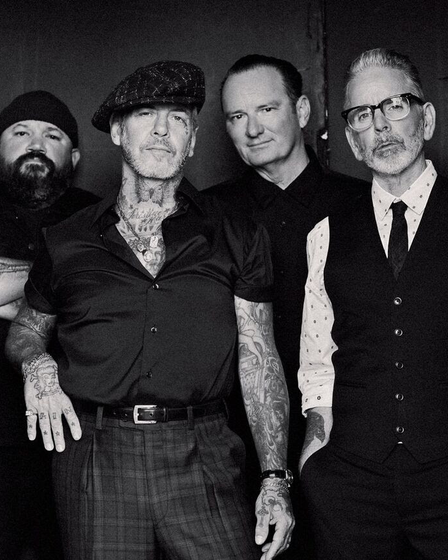Social Distortion